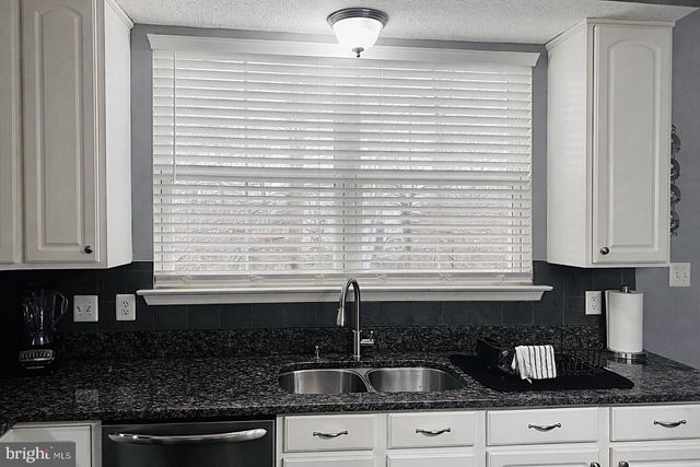 2325 SPRINGDALE LN, Waldorf, MD 20603