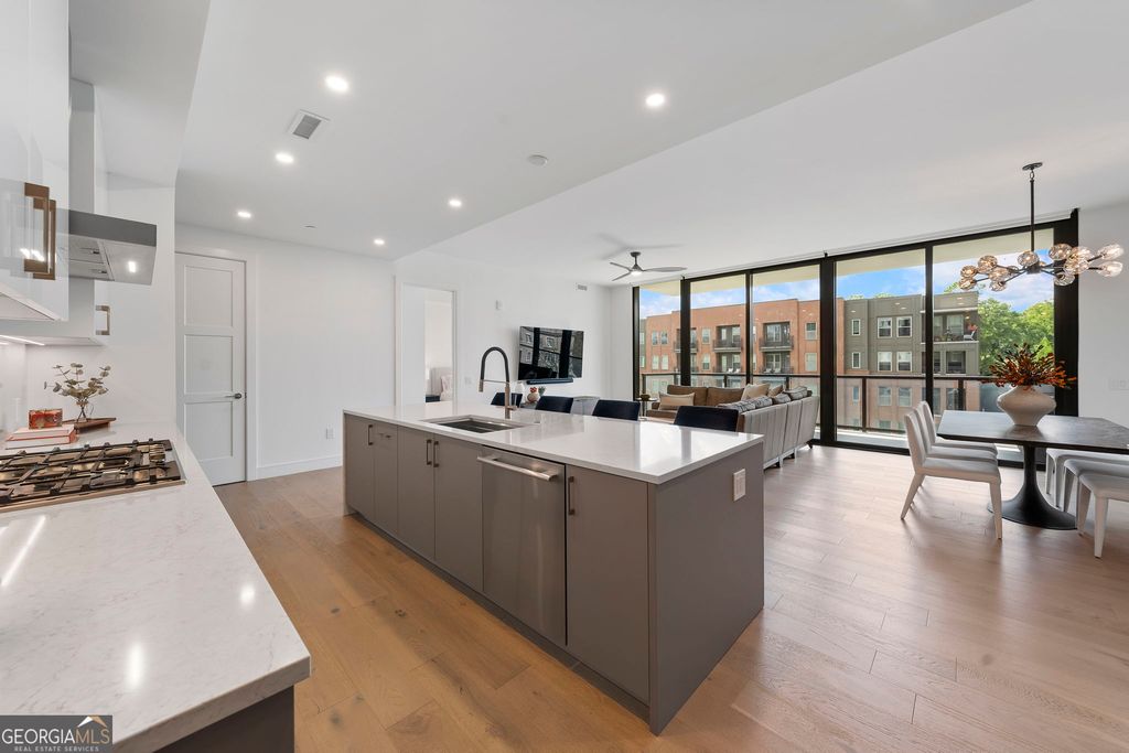 2425 Peachtree Road NE 511, Atlanta, GA 30305 — photo 4