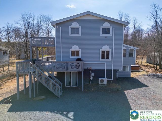 24 Hopkins Circle, Penn Forest Twp, PA 18210