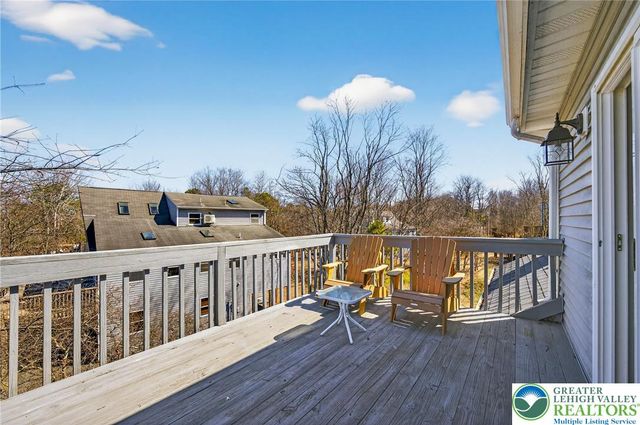 24 Hopkins Circle, Penn Forest Twp, PA 18210