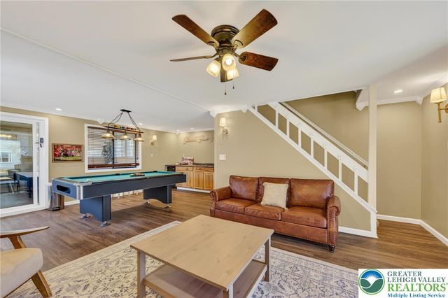 24 Hopkins Circle, Penn Forest Twp, PA 18210