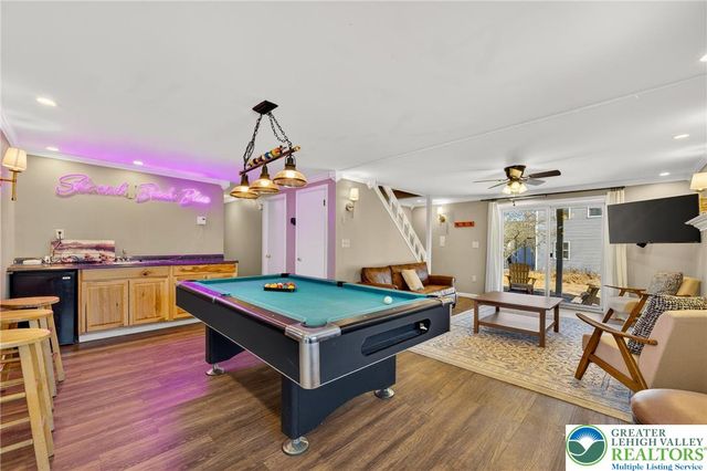 24 Hopkins Circle, Penn Forest Twp, PA 18210