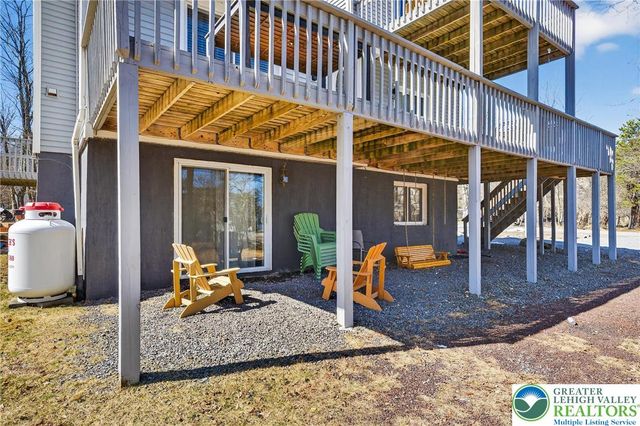 24 Hopkins Circle, Penn Forest Twp, PA 18210