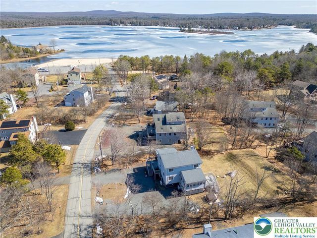 24 Hopkins Circle, Penn Forest Twp, PA 18210