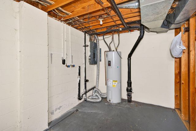 2951-2963 Southwest Boulevard, Grove City, OH 43123
