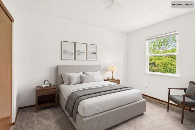2951-2963 Southwest Boulevard, Grove City, OH 43123