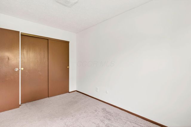 2951-2963 Southwest Boulevard, Grove City, OH 43123