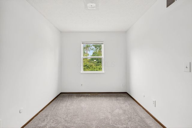2951-2963 Southwest Boulevard, Grove City, OH 43123