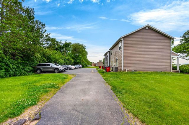 2951-2963 Southwest Boulevard, Grove City, OH 43123