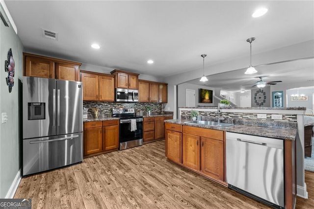201 Thornwood Court, Statesboro, GA 30458