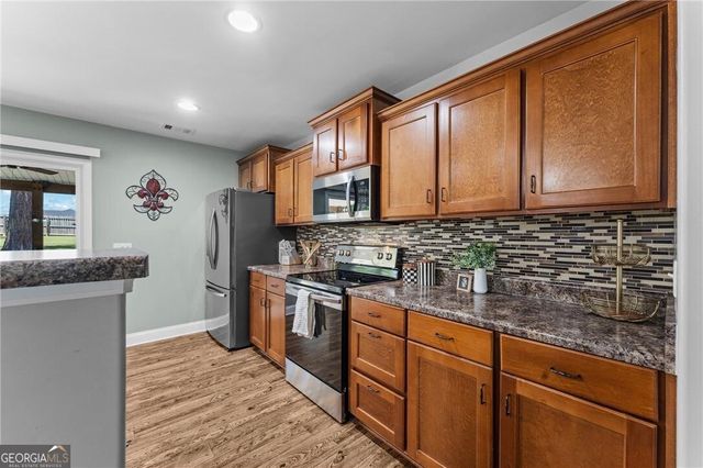 201 Thornwood Court, Statesboro, GA 30458
