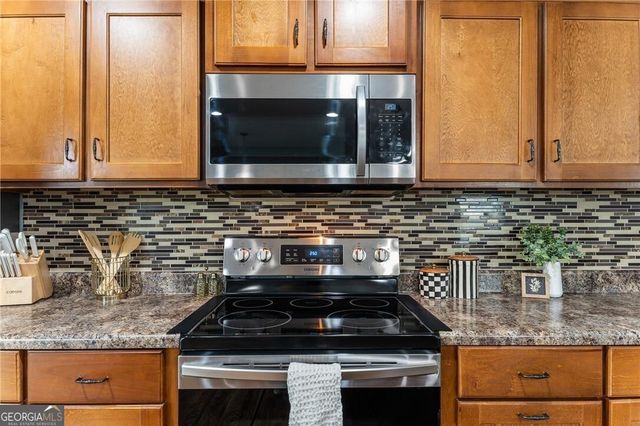 201 Thornwood Court, Statesboro, GA 30458