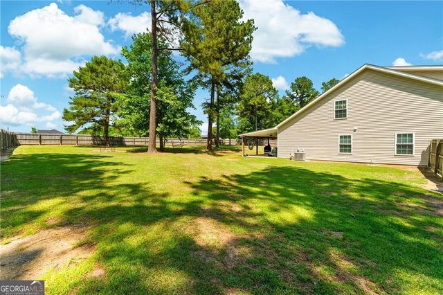 201 Thornwood Court, Statesboro, GA 30458