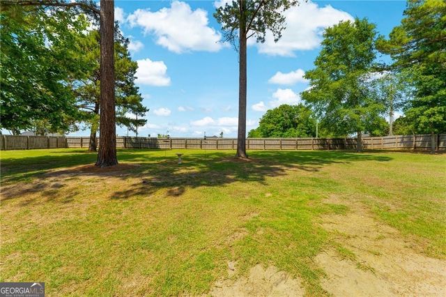 201 Thornwood Court, Statesboro, GA 30458