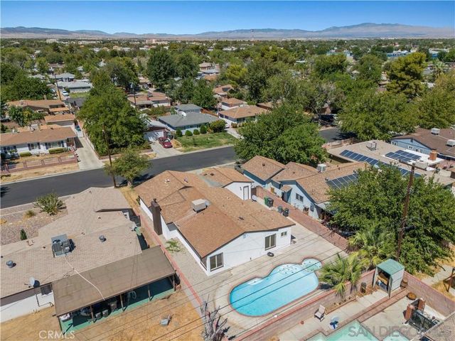 44048 Elm Ave, Lancaster, CA 93534