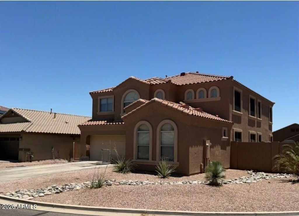 619 E PALOMINO Way, San Tan Valley, AZ 85143