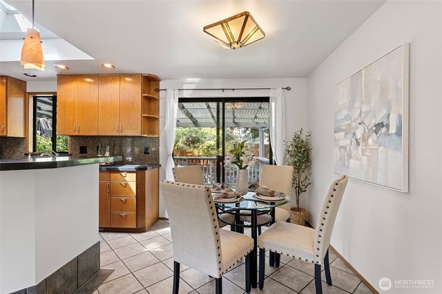 22202 Meridian Avenue S, Bothell, WA 98021