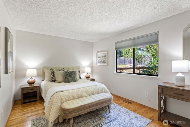 22202 Meridian Avenue S, Bothell, WA 98021