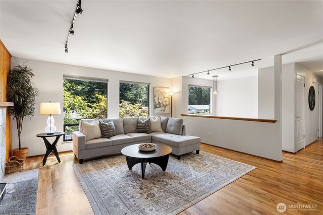 22202 Meridian Avenue S, Bothell, WA 98021