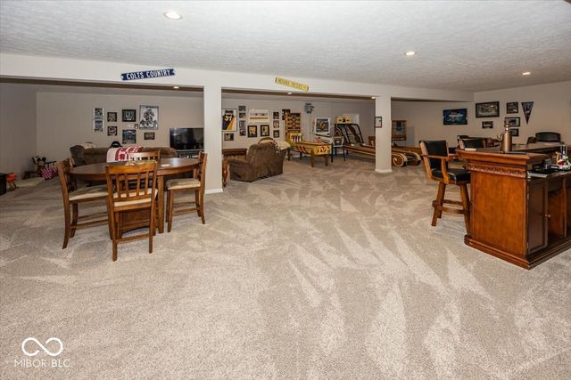 6385 Harvey Drive, Plainfield, IN 46168