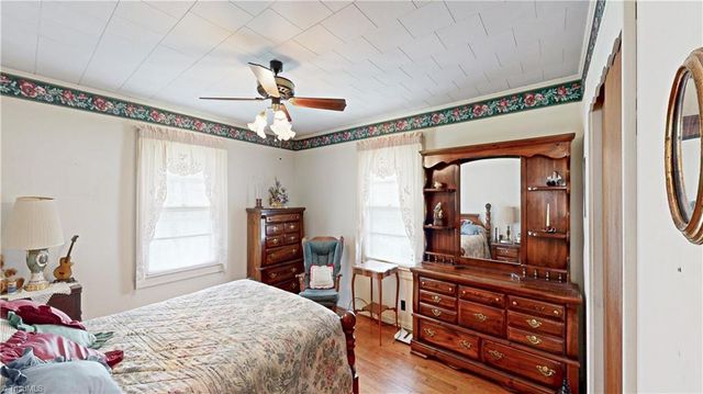117 Hillcrest Road, Thomasville, NC 27360