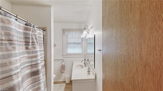 117 Hillcrest Road, Thomasville, NC 27360