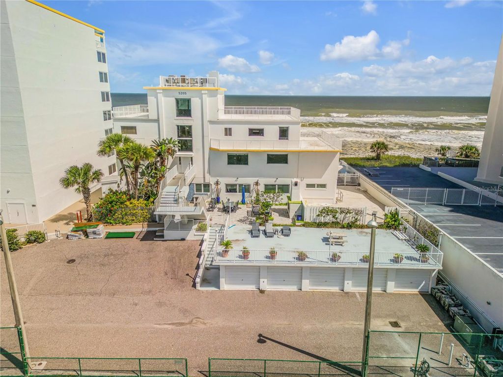 Image 58 of property listing at 5203 S ATLANTIC AVENUE 412B, New Smyrna Beach, FL 32169