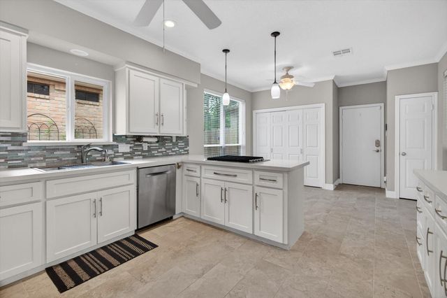 3231 Village Falls Court, Kingwood, TX 77339