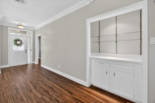 3231 Village Falls Court, Kingwood, TX 77339