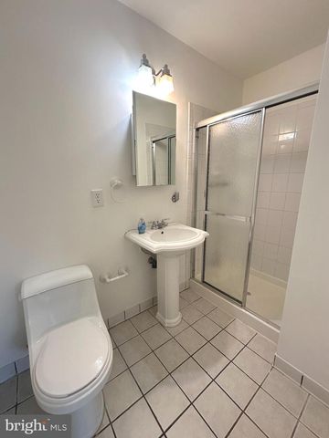4524 WINDSOR ARMS CT, Annandale, VA 22003
