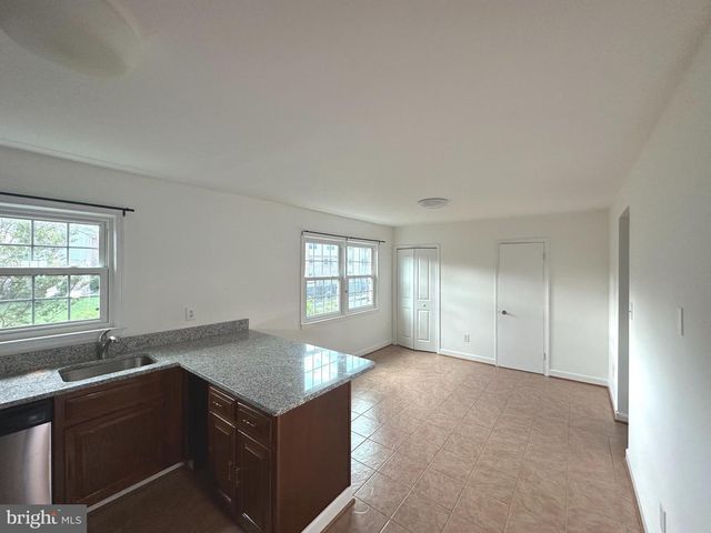 4524 WINDSOR ARMS CT, Annandale, VA 22003