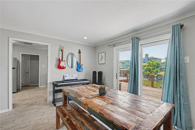 3230 Laguna Shores, Corpus Christi, TX 78418