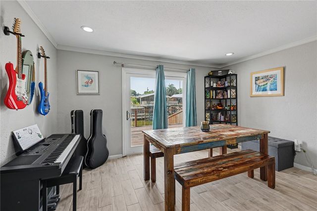 3230 Laguna Shores, Corpus Christi, TX 78418