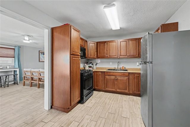 3230 Laguna Shores, Corpus Christi, TX 78418