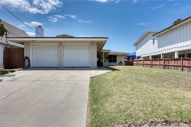 3230 Laguna Shores, Corpus Christi, TX 78418
