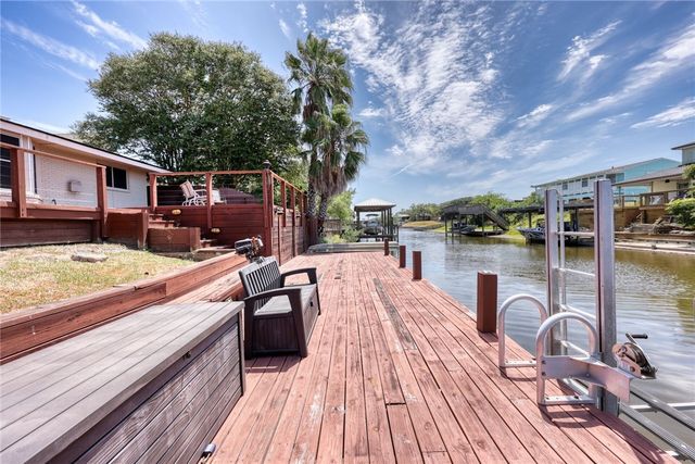 3230 Laguna Shores, Corpus Christi, TX 78418