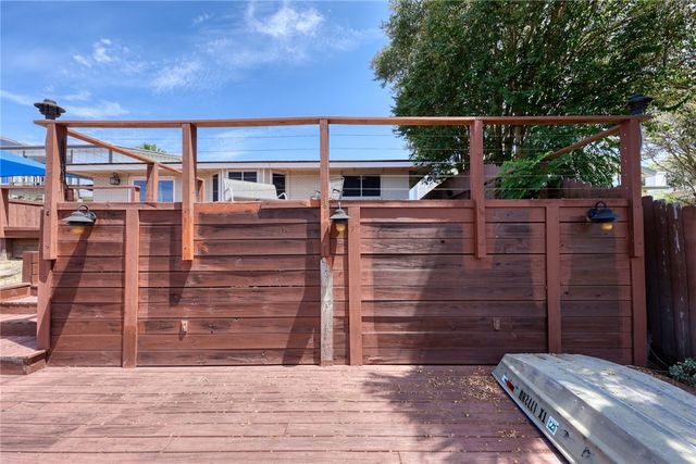3230 Laguna Shores, Corpus Christi, TX 78418