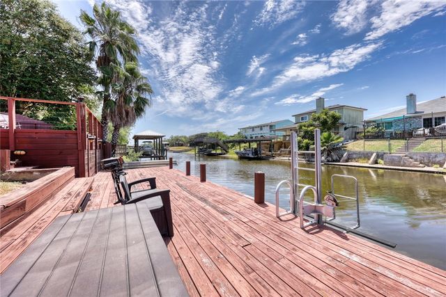 3230 Laguna Shores, Corpus Christi, TX 78418