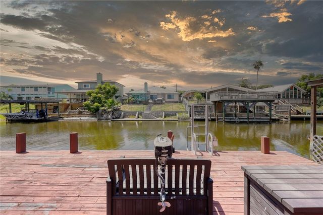 3230 Laguna Shores, Corpus Christi, TX 78418