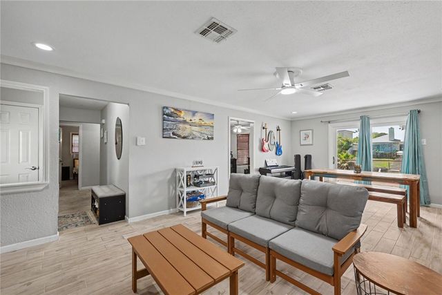 3230 Laguna Shores, Corpus Christi, TX 78418