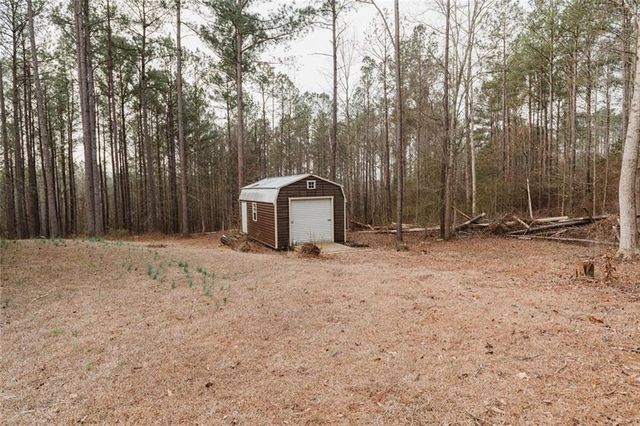 375 Caney Creek Road, Carrollton, GA 30116