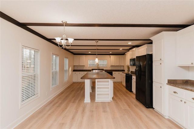 375 Caney Creek Road, Carrollton, GA 30116