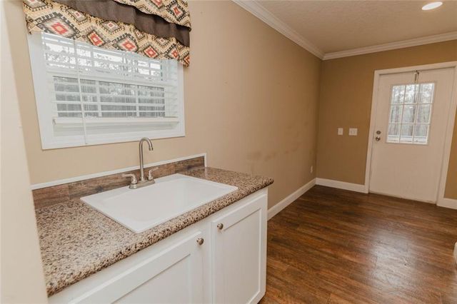 375 Caney Creek Road, Carrollton, GA 30116