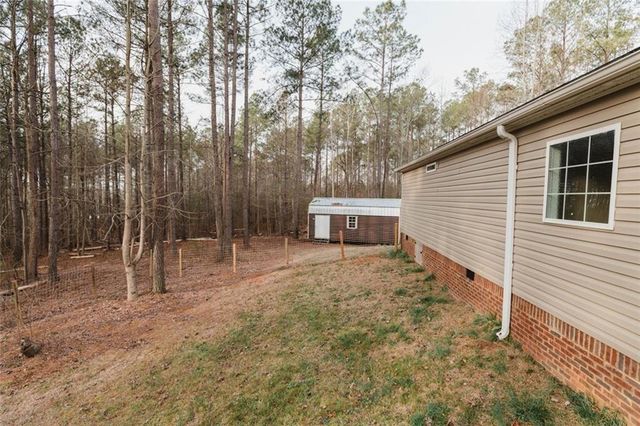 375 Caney Creek Road, Carrollton, GA 30116