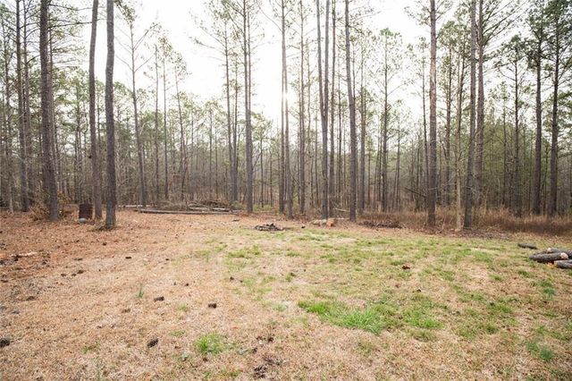 375 Caney Creek Road, Carrollton, GA 30116