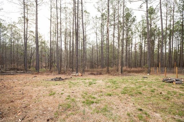 375 Caney Creek Road, Carrollton, GA 30116