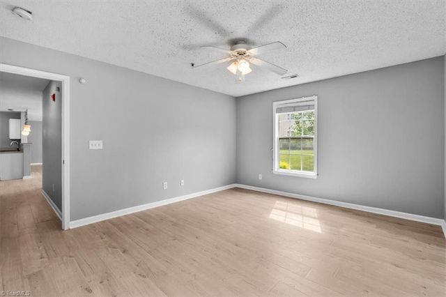 133 James Road iC, High Point, NC 27265