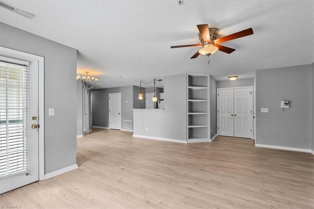 133 James Road iC, High Point, NC 27265