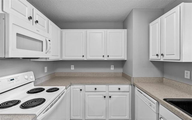 133 James Road iC, High Point, NC 27265