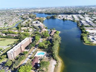 4550 NW 18th Ave 710, Deerfield Beach, FL 33064